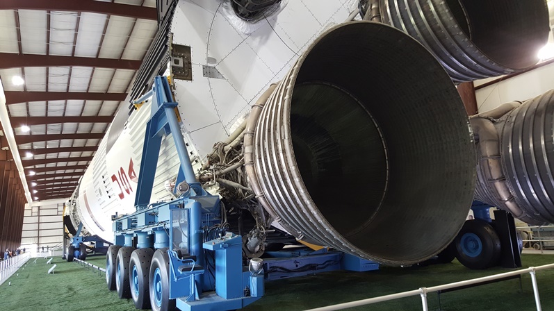 Saturn V - Rakete im Johnson Space Center